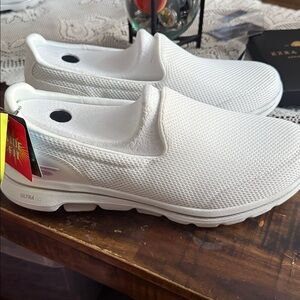 Skechers Ultra Go White Wide Fit Slip-On Sneakers